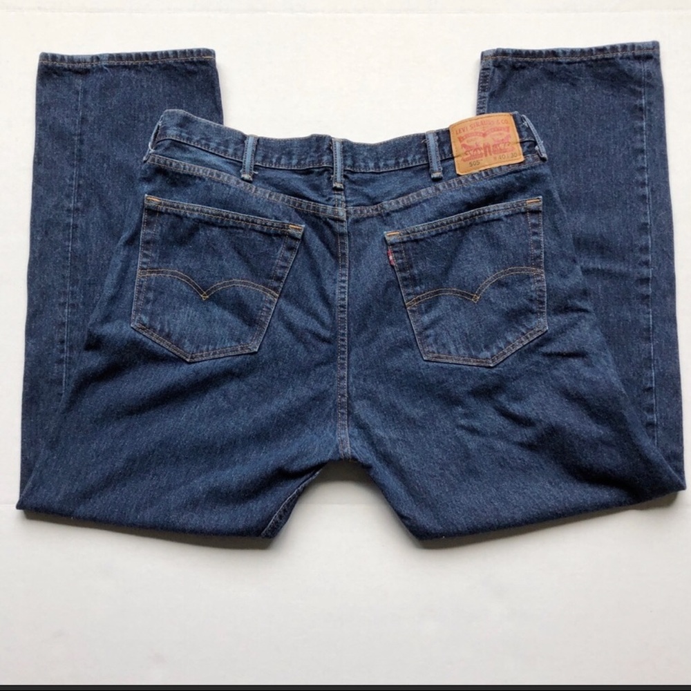Men’s Levi’s 505 straight style 40x30, EUC